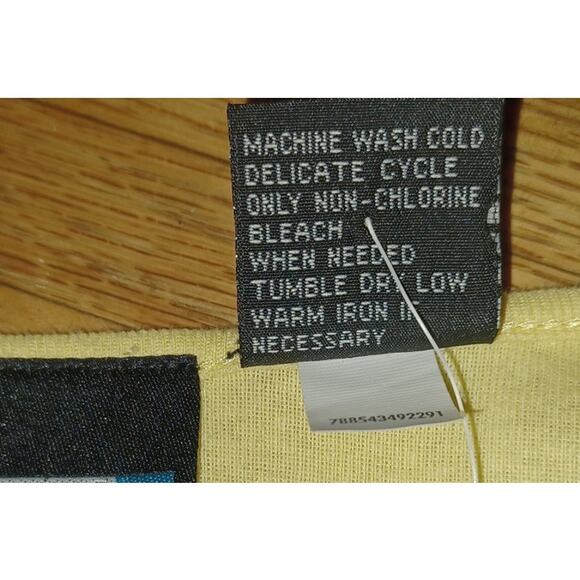 NWT Requirements Baby Doll Top Women's Medium Butter Yellow Sweetheart Neckline - Picture 6 of 6